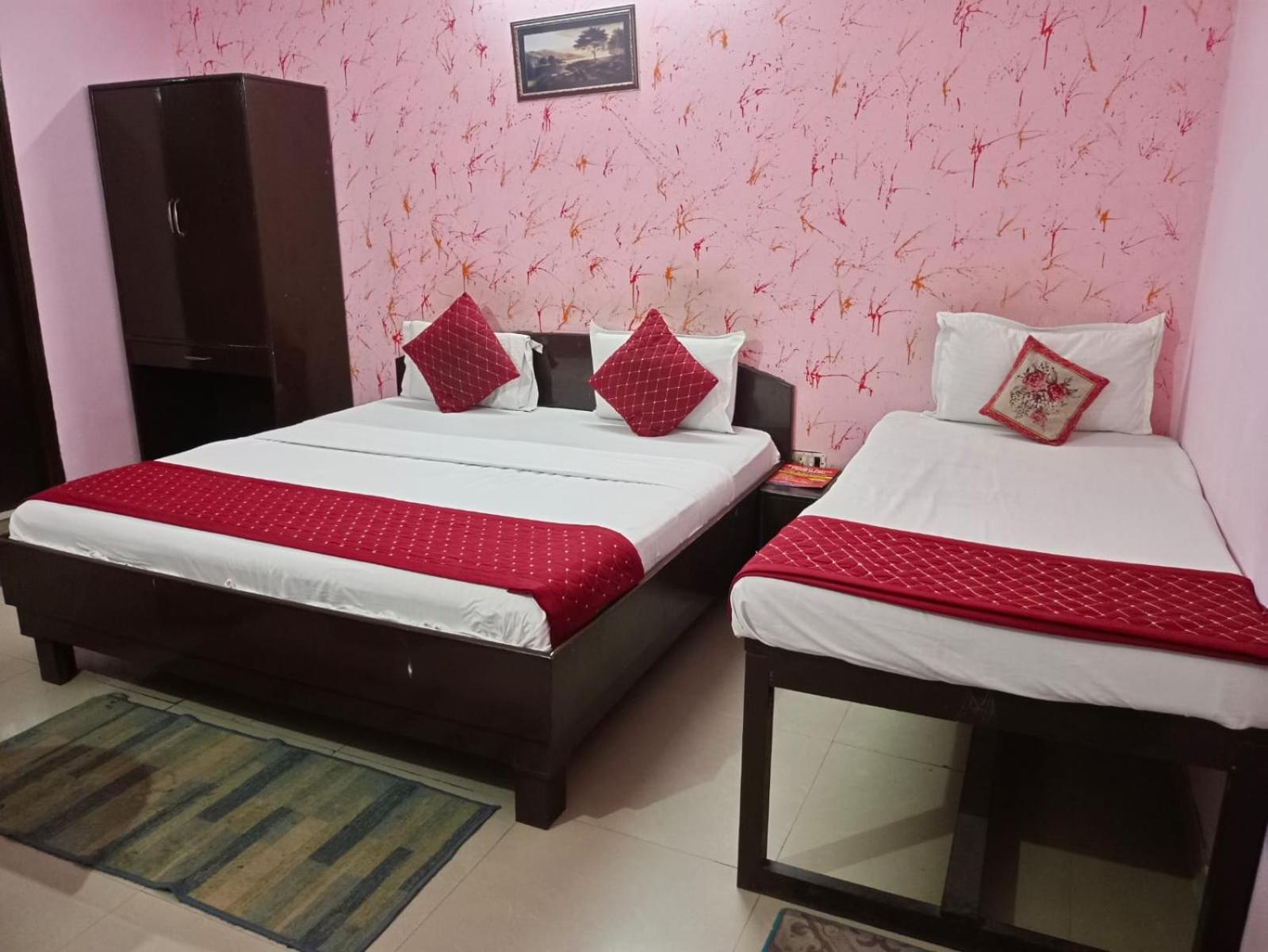 Airport Hotel Pariksheet Inn Nuova Delhi Esterno foto