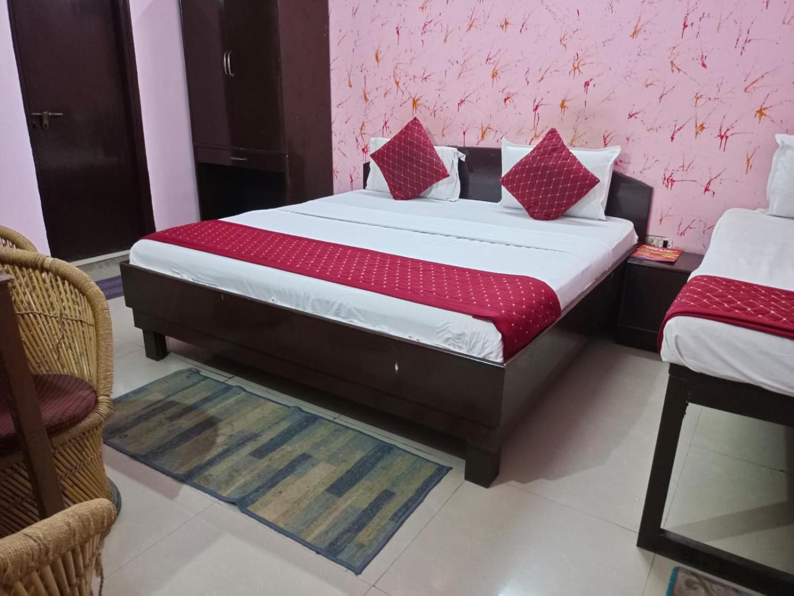 Airport Hotel Pariksheet Inn Nuova Delhi Esterno foto